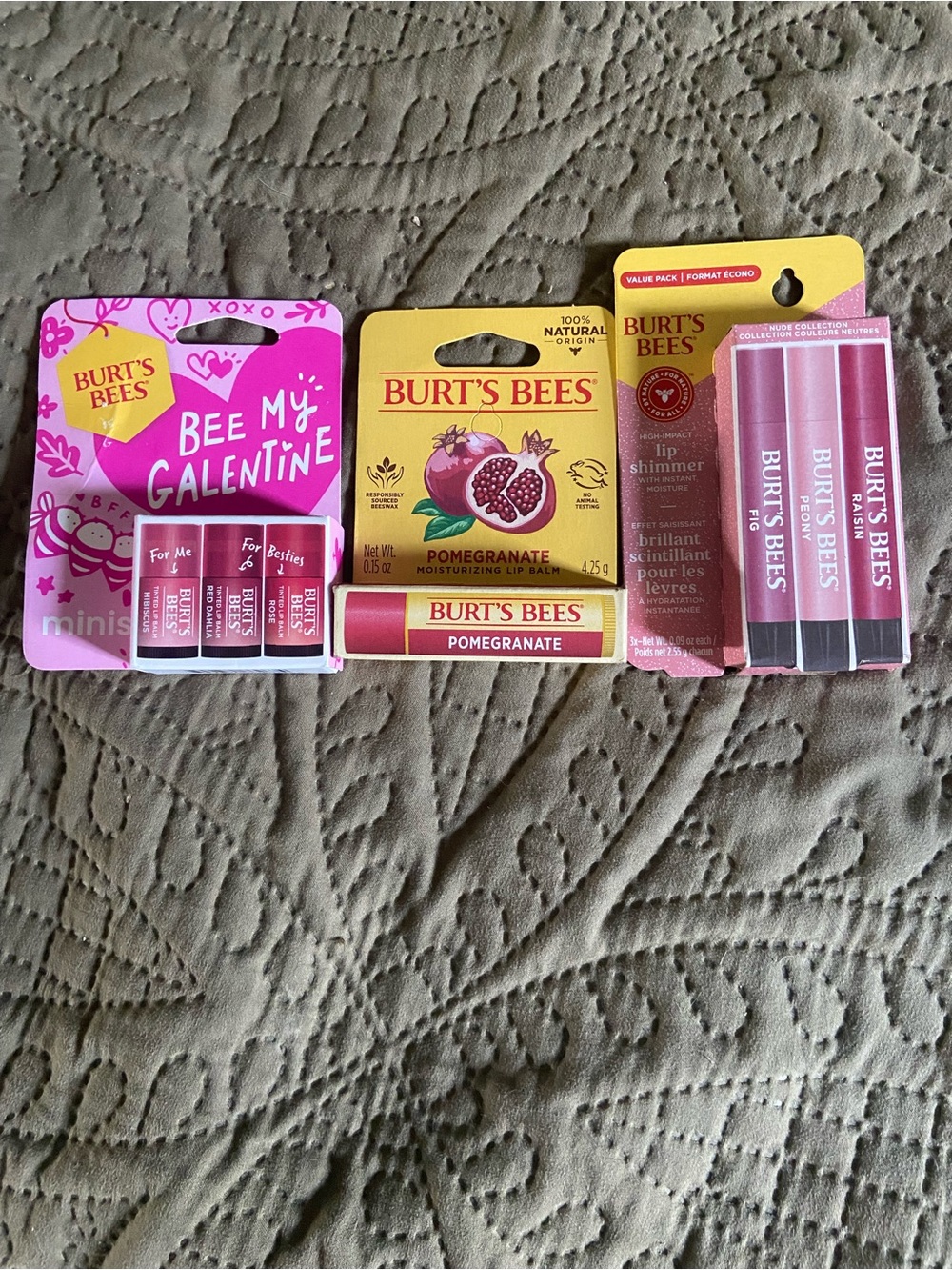 Burt's Bees Combo Packs Bundle of Tinted Lip Balm Lip Shimmer & Lip Balm